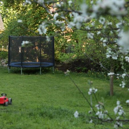 Grosse Wohnung / Haushaelfte In Peetzig Am See Angermunde Extérieur photo