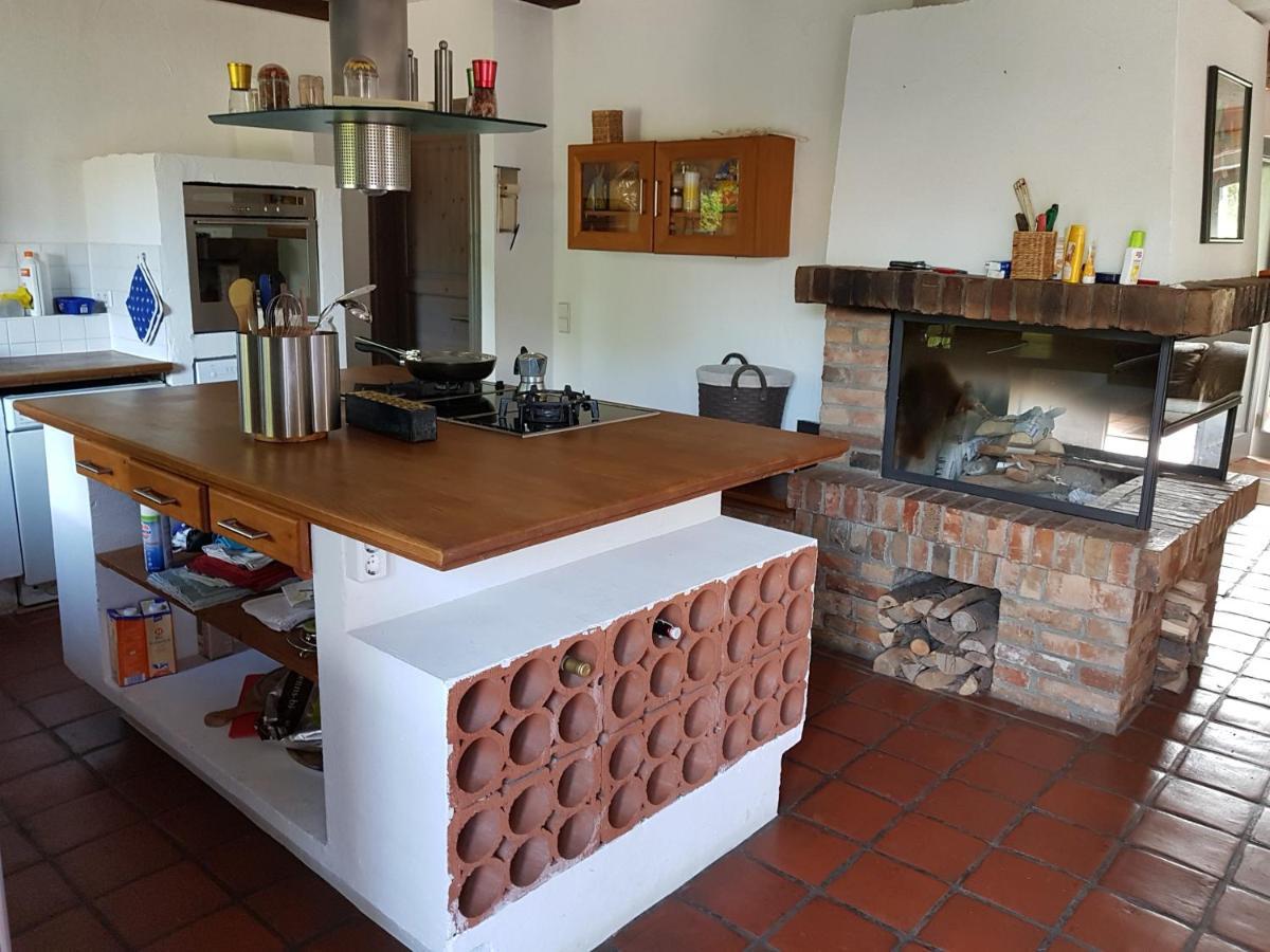 Grosse Wohnung / Haushaelfte In Peetzig Am See Angermunde Extérieur photo